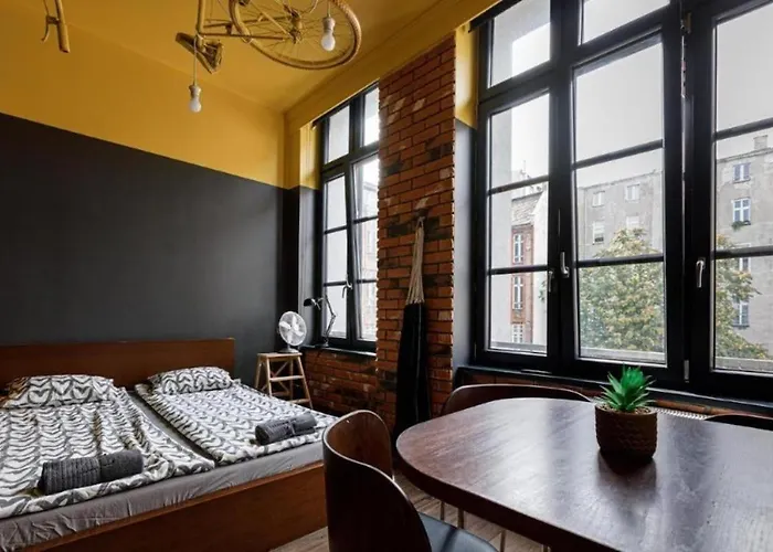 Close-central - Main Rail Station - Kosciuszki 28 * Wrocław