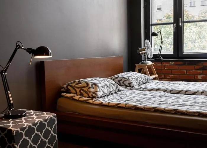 Close-central - Main Rail Station - Kosciuszki 28 Wrocław